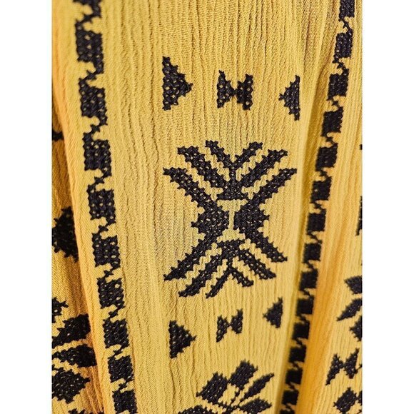 New Directions Boho Tunic Top Embroidered 3/4 Sleeve Rayon M Yellow & Black - Picture 2 of 4